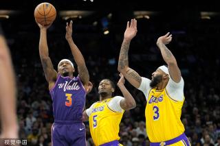 也强调了球 也强调了球