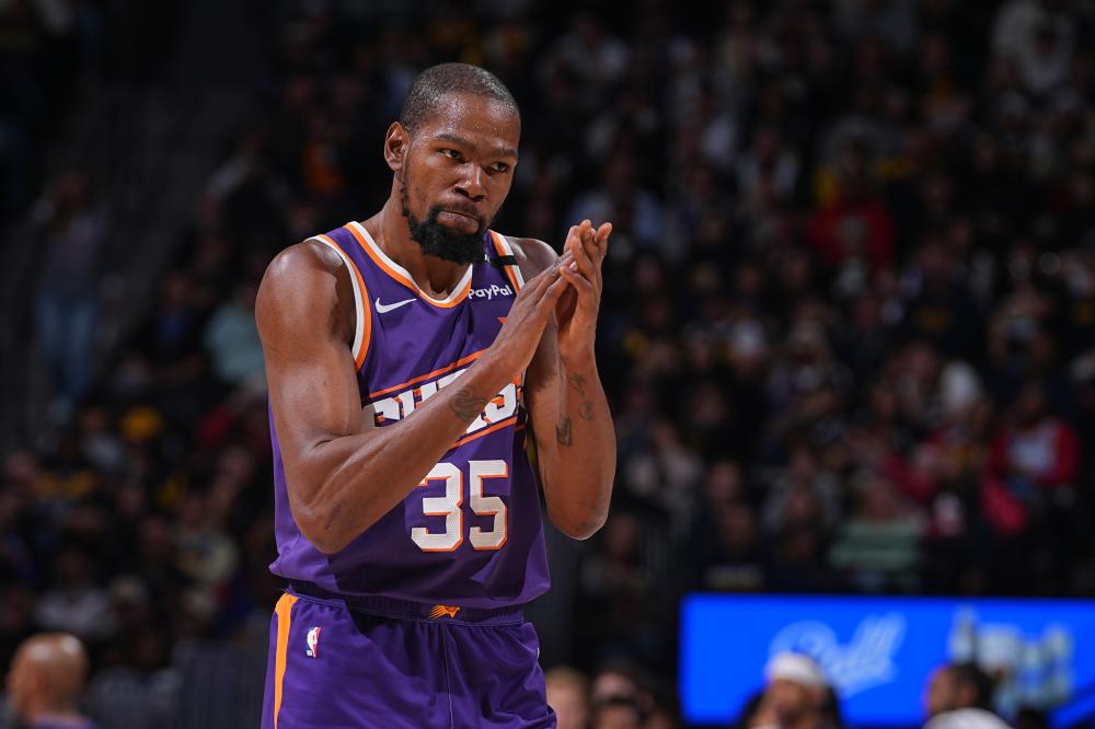 也彰显了董 也彰显了董